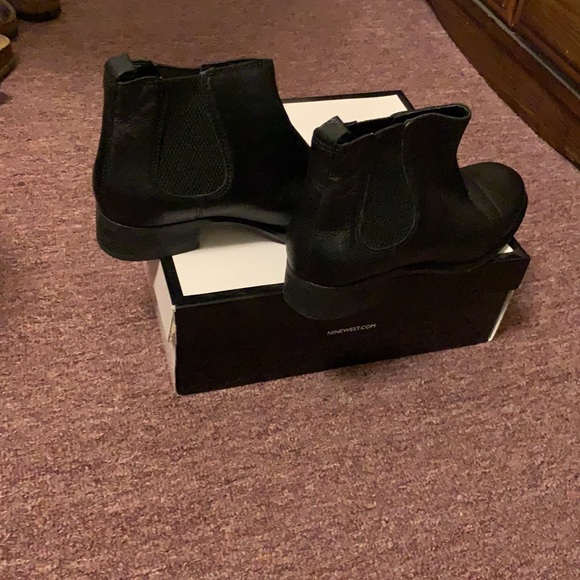 Boots - Picture 3 of 3